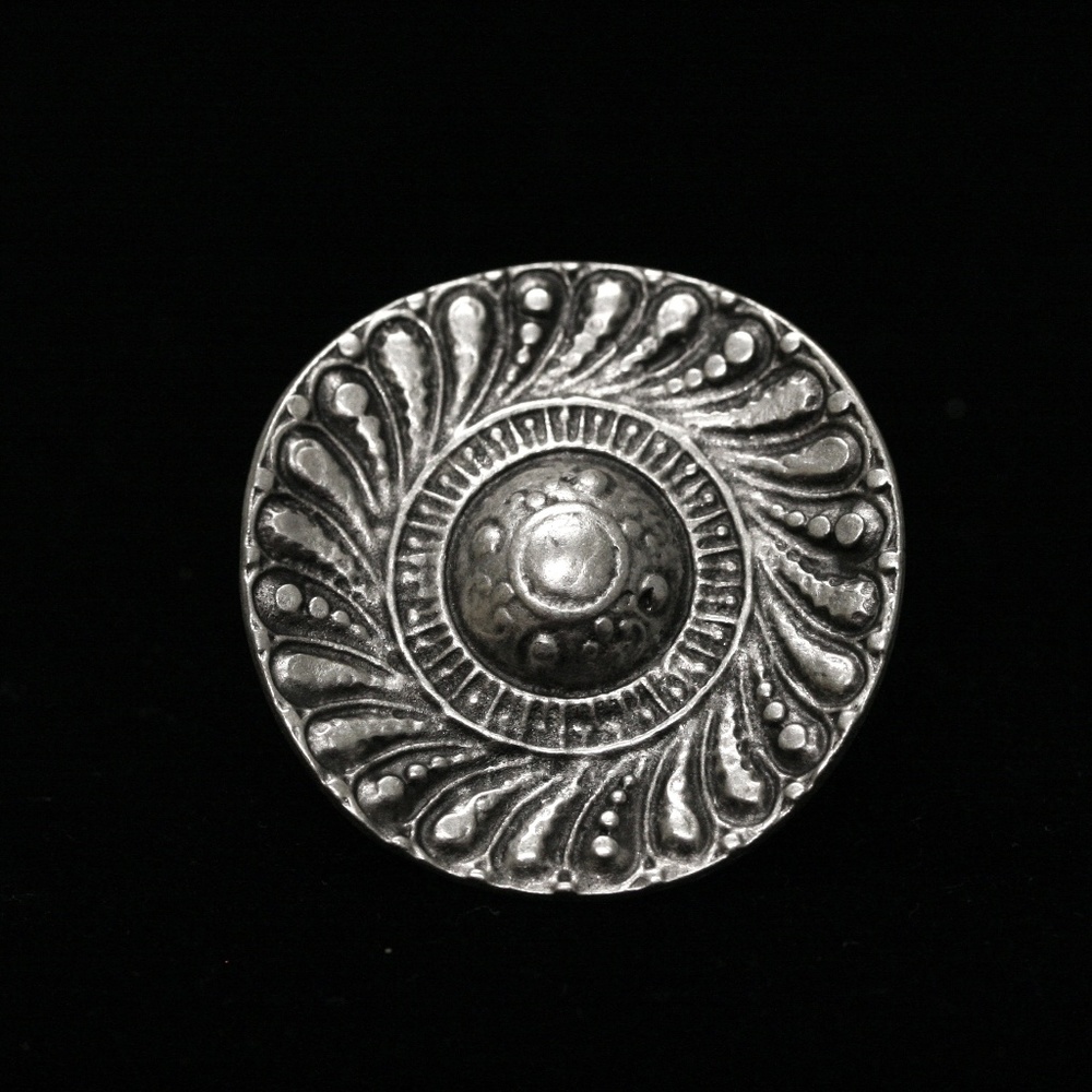 Modern Silver Swirl Shield Ring NWT - Picture 1 of 2